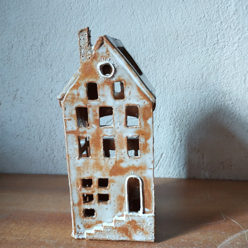 travail à la plaque